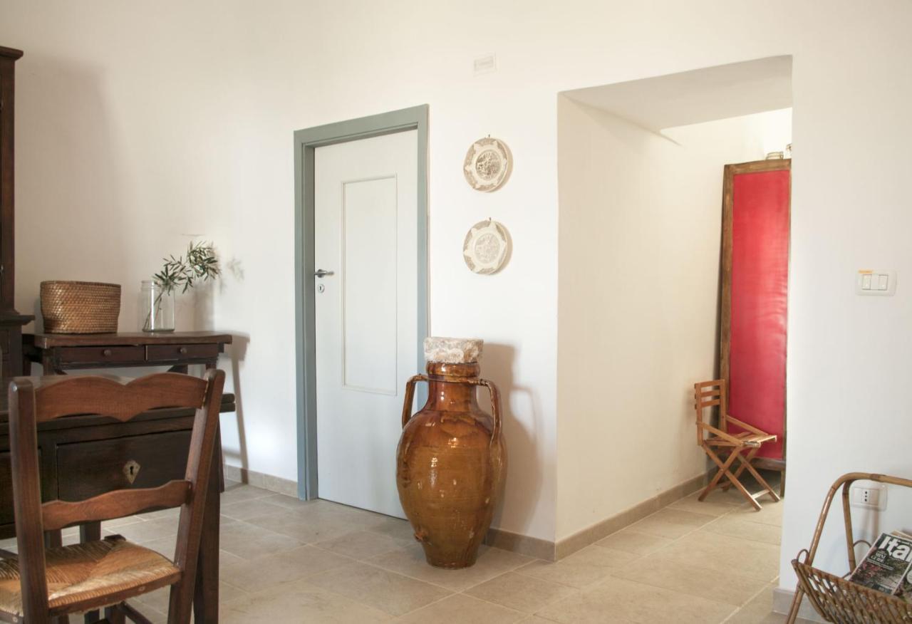 Il Trullo Bianco A Masseria Santalachicca Masseria Orimini Zewnętrze zdjęcie